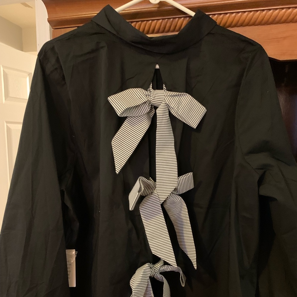 Eloquii Black Bow Back Button Down Top -NWT